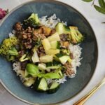 Ingifer/ananas oksakjøt við rísi - Matbitin